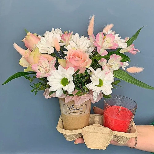 Сет "Ароматный". Набор стаканчики с цветами и аромасвечой арт. 70341