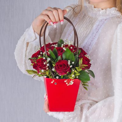 Сумочка с кенийскими розами N 38180-Кр