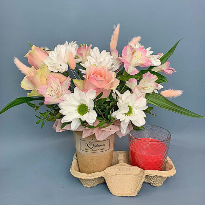 Сет "Ароматный". Набор стаканчики с цветами и аромасвечой 70341