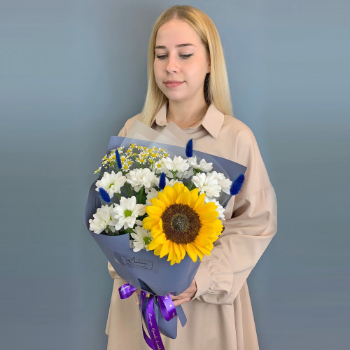 Букет с подсолнухом арт. 84694